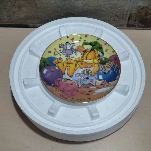 Garfield Calendar January Plate Jim Davis Plate No A 1444 Danbury Mint - Picture 2 of 14